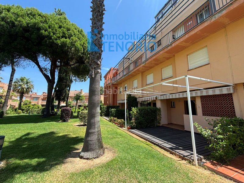 Foto 93d5bd5d-e5a4-487e-935c-746f1c39c59d. Casa adossada a cumbres a Islantilla golf Islantilla