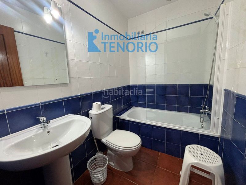Foto bb738db7-0c9b-4b2e-98fe-8d55997edb0d. Casa adossada a cumbres a Islantilla golf Islantilla