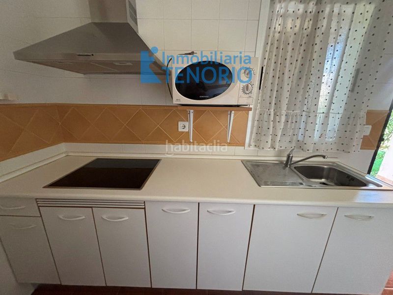 Foto deeae0f9-91eb-43de-9e97-2dc4d9fdb2d4. Casa adossada a cumbres a Islantilla golf Islantilla