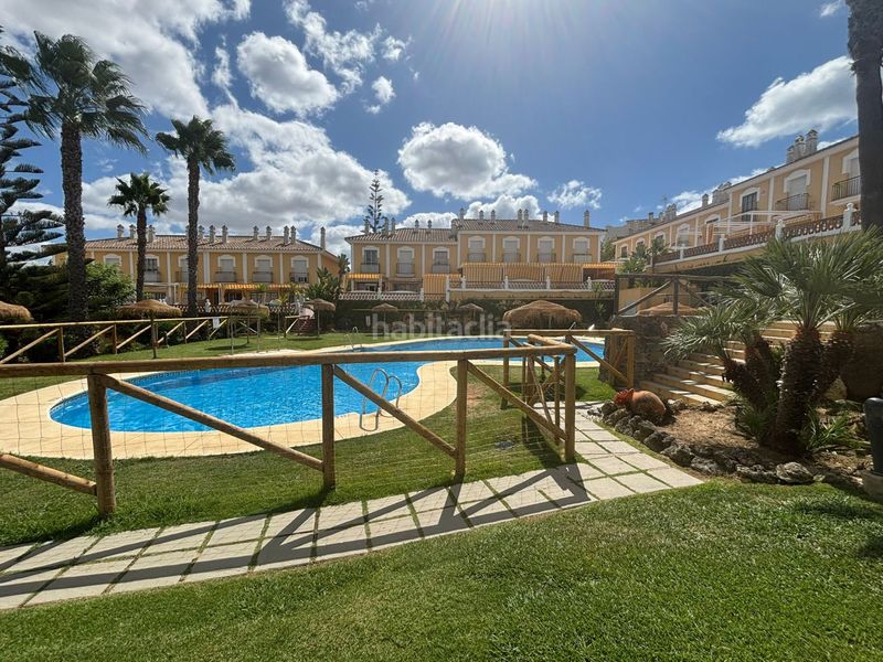 Foto 11b28a77-5868-434d-b3d4-1b58f7adbe00. Casa adossada amb aparcament piscina a Islantilla golf Islantilla