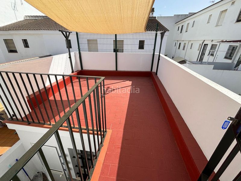 Foto ec7ffa8a-5b6e-4628-bfd4-483b0750dd42. Casa adossada amb aparcament a La Antilla