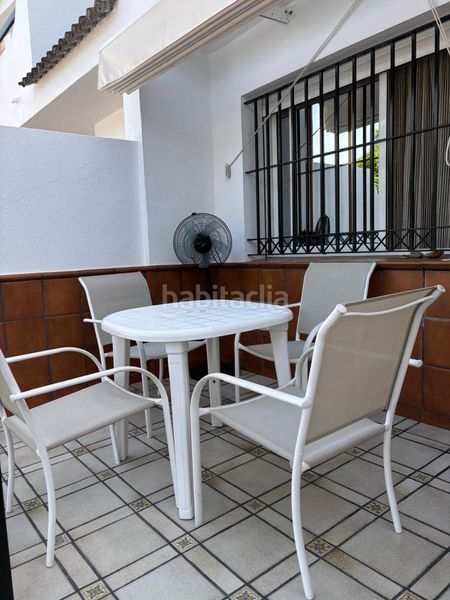 Foto f4391cd9-60df-4ffb-9cfe-d029863d3d85. Casa adossada amb aparcament a La Antilla