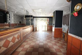 Local Comercial en Calle Eúfrates