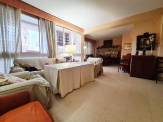 Appartement à San Bartolomé. Magnífico piso en santa cruz