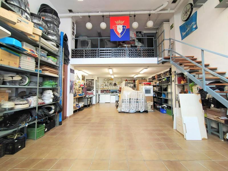 Foto 90e15653-fe19-4555-b1a4-c683790e3702. Local commercial dans San Jorge Pamplona / Iruña