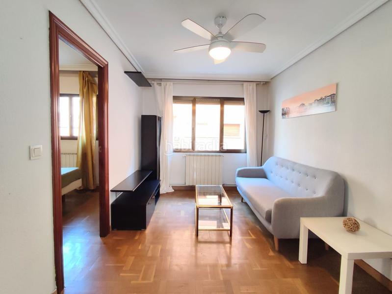 Foto 460d7318-a93a-42f2-ad0d-bd2c5c393afc. Location appartement avec chauffage dans Milagrosa Pamplona / Iruña