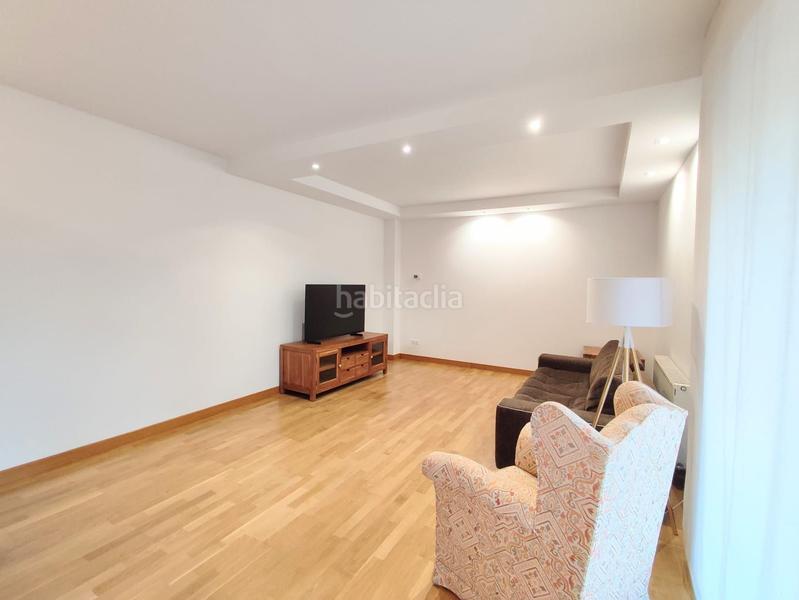 Foto 0ec33d7e-09e3-42a5-8e71-deadbaba0847. Reihenhaus mit heizung in Huarte / Uharte