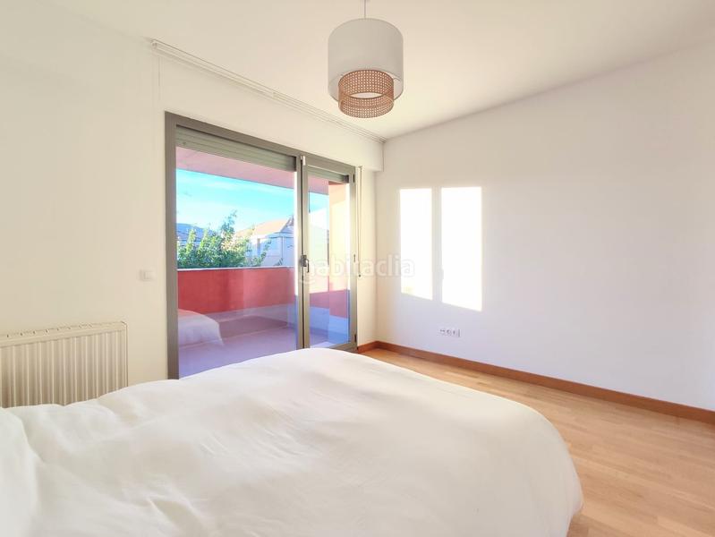 Foto 416f2654-629d-454d-897e-5fb8be525992. Reihenhaus mit heizung in Huarte / Uharte