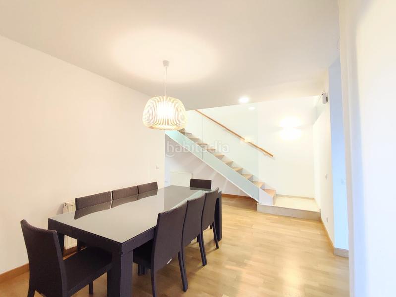 Foto b2fa233b-4188-468e-b26d-2726bab86caa. Reihenhaus mit heizung in Huarte / Uharte