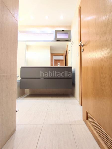 Foto d4c0bf41-f475-4b37-93e5-ec4ea7c5b8d5. Reihenhaus mit heizung in Huarte / Uharte