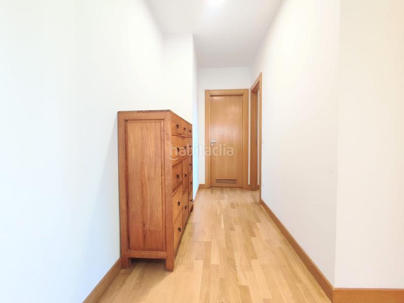 Foto d9d41669-83fa-4f55-aa9b-cd9a02ba437b. Reihenhaus mit heizung in Huarte / Uharte