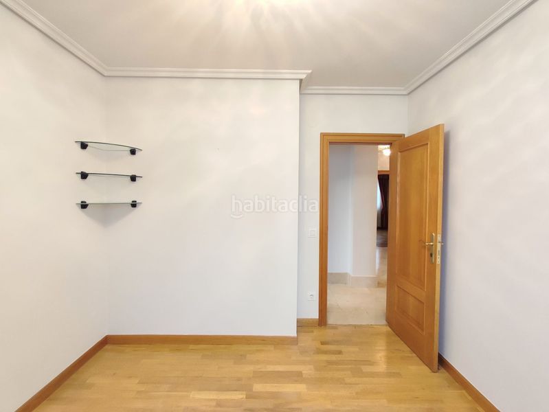 Foto a9921208-b1b3-47cd-bc38-1d677fffe8b6. Casa amb calefacció a Cizur