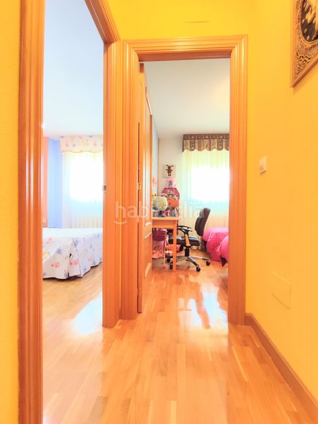 Foto b0151a66-e6af-40a9-ab74-40710a86bd33. Casa adossada amb calefacció a Aoiz / Agoitz