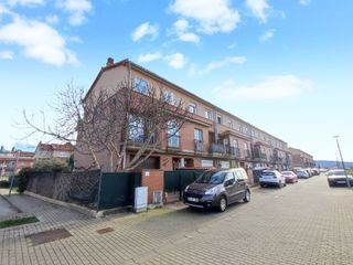 Casa adossada  Euntzea
