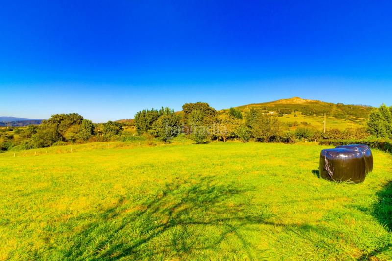 Foto a9712efc-04a8-4bb2-b2e8-e810dbdf2285. Terreno residenziale in San Claudio - Trubia - Las Caldas Oviedo