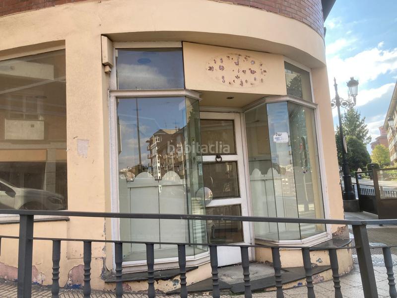 Foto 18c7ade1-96fd-4b25-ab77-8a04a43f34b5. Local comercial a El Cristo Oviedo