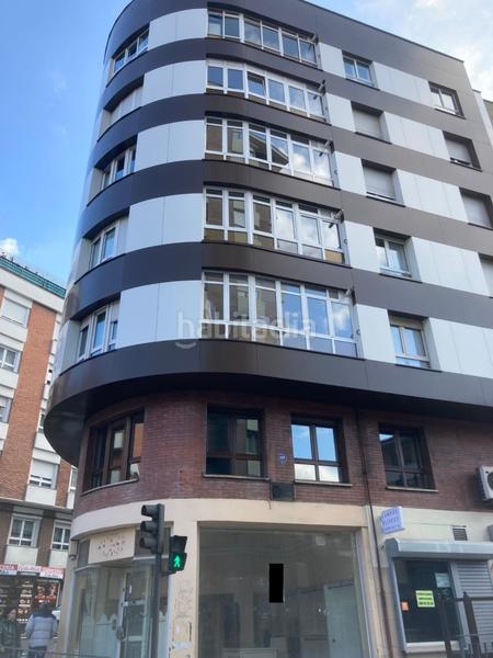 Foto c44f0cfd-d87d-4ef5-9fd4-5f088c7af7e5. Local comercial a El Cristo Oviedo