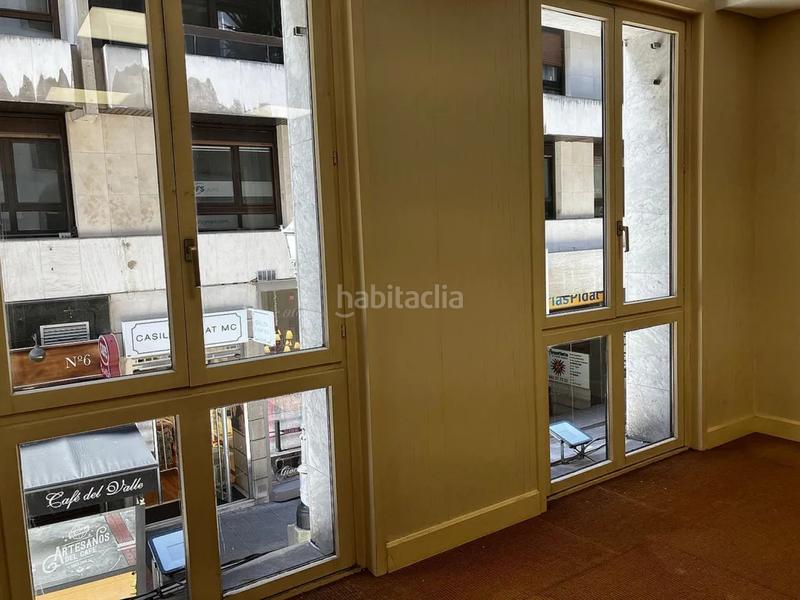 Foto d6ec636d-1124-4952-849e-59422972c779. Rent office space in Parque San Francisco - Uría Oviedo