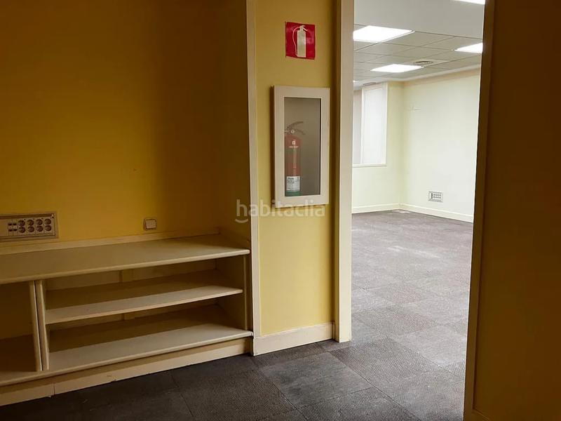 Foto deebc1a9-88d0-4b28-8fd8-957a98dad328. Rent office space in Parque San Francisco - Uría Oviedo