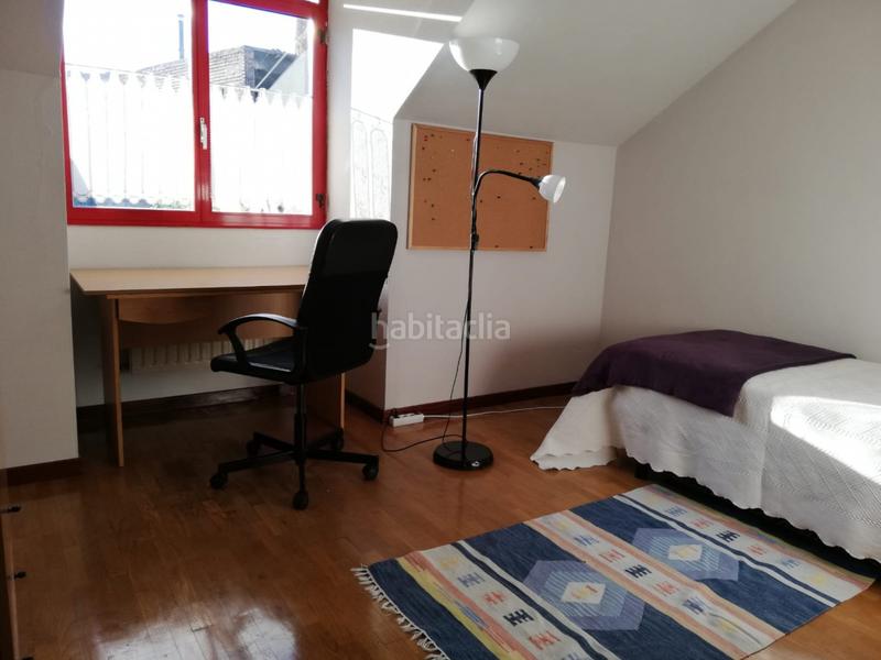 Foto ae6b28c5-e0c7-4f11-bc39-9786c096a1a9. Rent flat with heating in Santo Domingo - El Campillín Oviedo