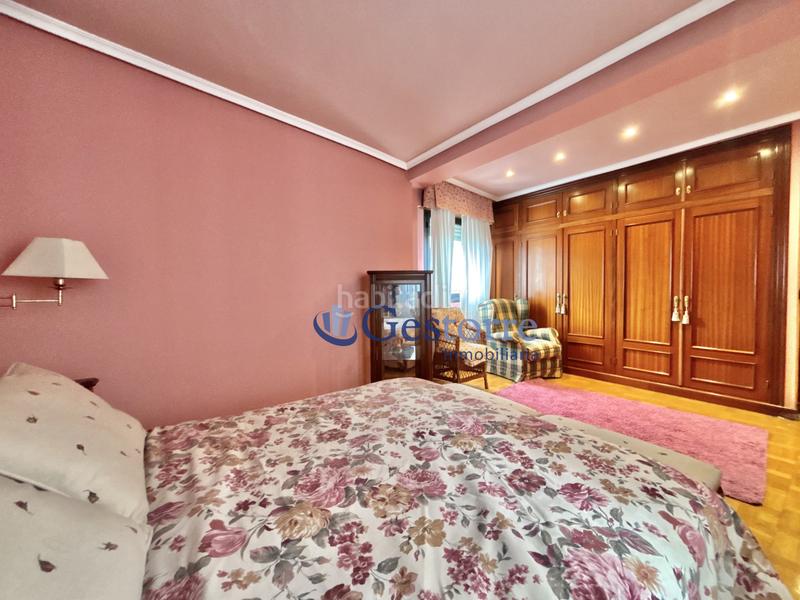 Foto a970ce1a-22db-42b5-8734-895a5e3b96d1. Lloguer pis amb aparcament a Salesas - Foncalada - Campoamor Oviedo