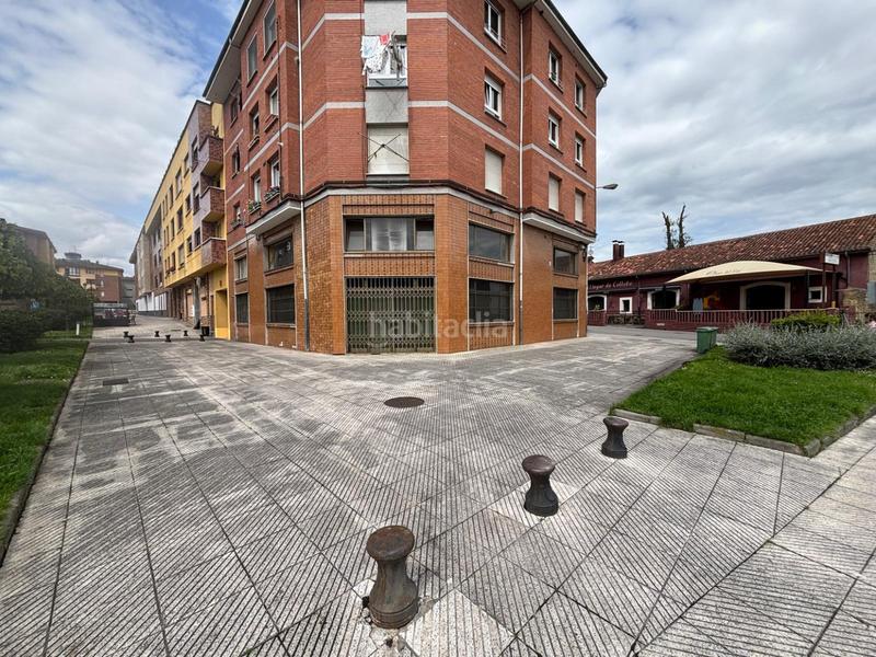 Foto 56b8cfde-add9-4b52-adfe-b841f3131950. Local commercial dans Colloto Oviedo