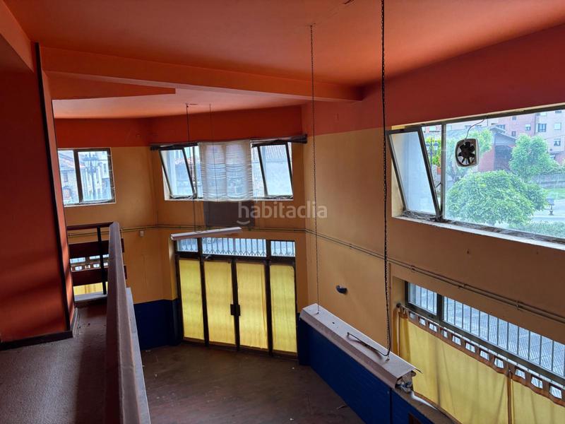 Foto c155104a-0b3e-42fb-b80e-692d55a8591a. Local commercial dans Colloto Oviedo