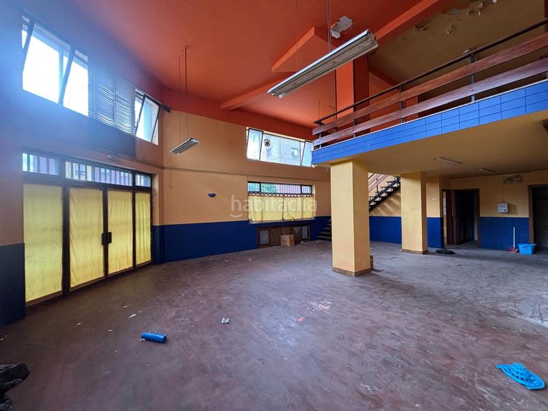 Foto da788690-b038-49d5-a0ff-1fa9f61f2c59. Local commercial dans Colloto Oviedo