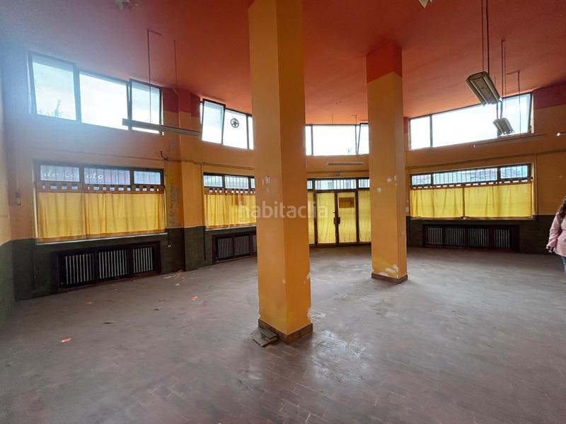 Foto f4903395-f16f-4eeb-9047-53b1925d93be. Local commercial dans Colloto Oviedo