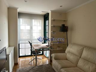 Etagenwohnung  Oviedo - azcarraga. En el corazón de oviedo, en la prestigiosa zona centro este, se