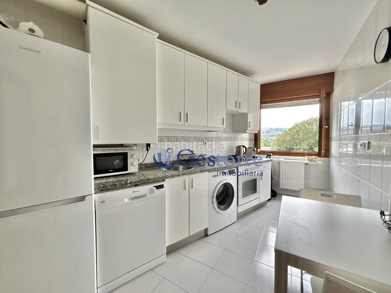 Foto 496b99f4-af80-4271-be3f-aeec4cb7a2dd. Alquiler piso  en alquiler en calle quirós Las Campas 3 habitaciones, garaje y excelente orientación se alquila vivienda en calle q en Oviedo