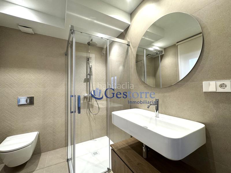 Foto 80aa08d7-7366-4489-b58b-0bbb4499e885. Piso exclusivo piso en venta en calle real , presentamos una oportunidad única de adquirir un magnifico piso a un minuto c en Oviedo