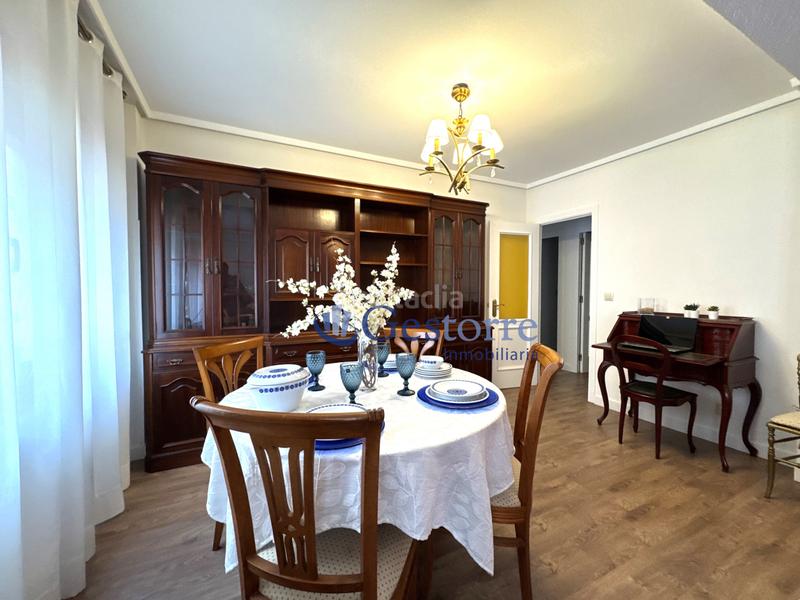 Foto c1ce59e8-6f0c-479f-b61e-2f0493be896f. Appartamento in Oviedo - cl palacio valdes 6 in Salesas - Foncalada - Campoamor Oviedo
