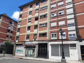 Pis  Calle benjamin ortiz. Oportunidad para inversores o como primera vivienda en oviedo. t