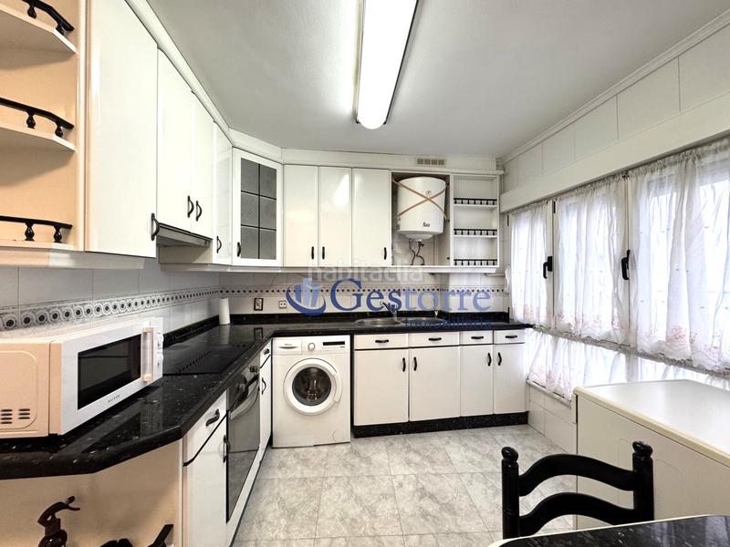 Foto 75dff27f-0e12-4a59-8c40-37a7f6b92189. Appartement avec chauffage parking dans Salesas - Foncalada - Campoamor Oviedo