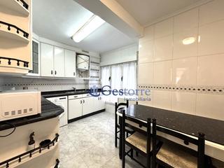 Pis  Oviedo - cl fray ceferino. Les invitamos a conocer este magnífico piso ubicado en fray cefe Pis  Oviedo - cl fray ceferino. Les invitamos a conocer este magnífico piso ubicado en fray cefe