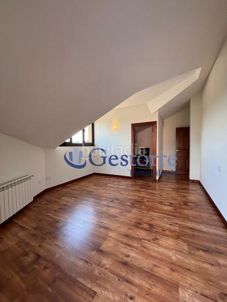 Foto 38da0122-85f6-48d8-b948-0b62445c3bca. Casa con riscaldamento parcheggio in Llanera