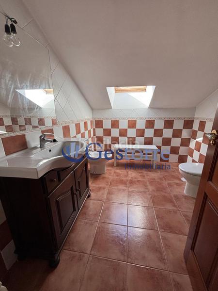 Foto 67fb911a-3ed8-4a77-bd40-093d5f4c7156. Casa con riscaldamento parcheggio in Llanera