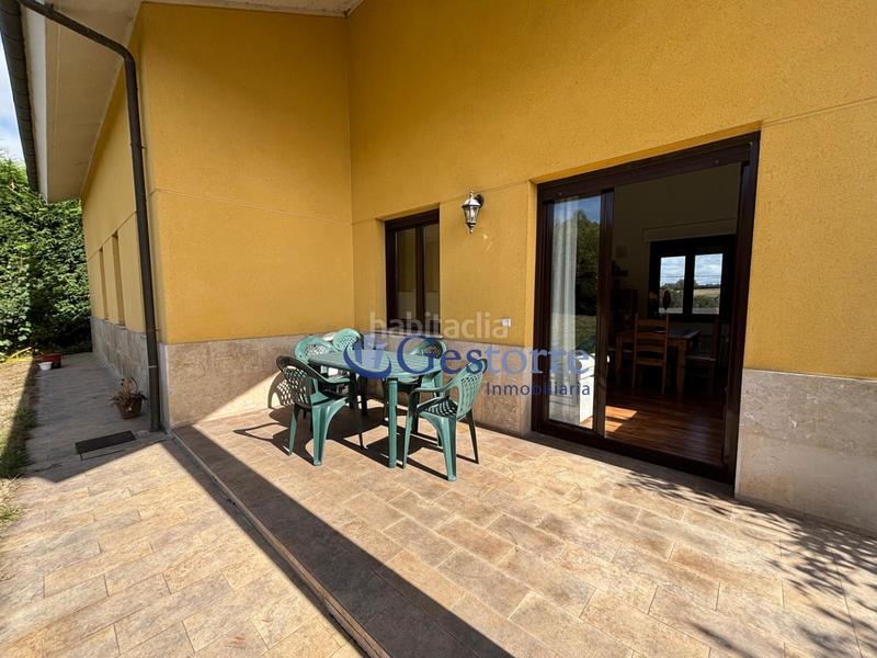 Foto 8d4bda38-b495-4ccf-a444-6be3ed34638f. Casa con riscaldamento parcheggio in Llanera