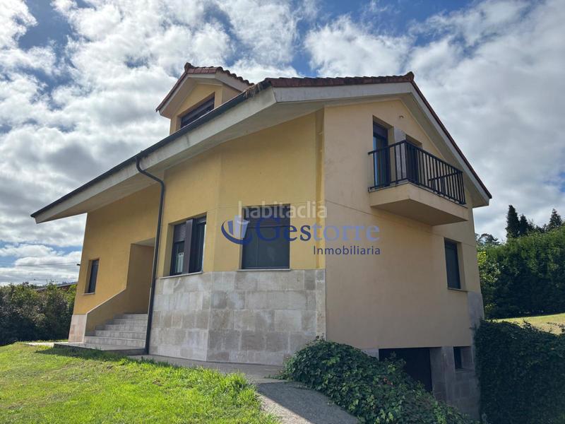 Foto aec395b3-8ad0-47d6-9fd8-f8e0b758e602. Casa con riscaldamento parcheggio in Llanera