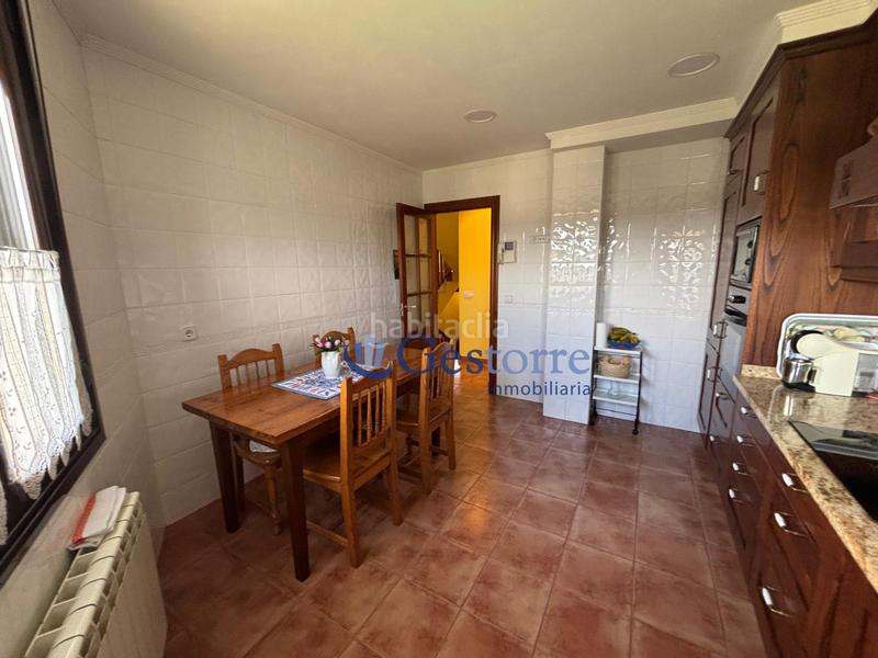 Foto b1c9057d-df29-4726-bd21-978ed5260cc7. Casa con riscaldamento parcheggio in Llanera