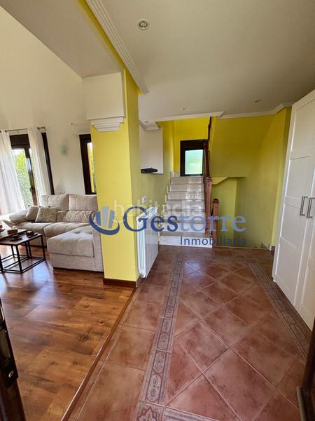 Foto d1d7ed5f-b895-44ff-80a3-320329a8ff84. Casa con riscaldamento parcheggio in Llanera