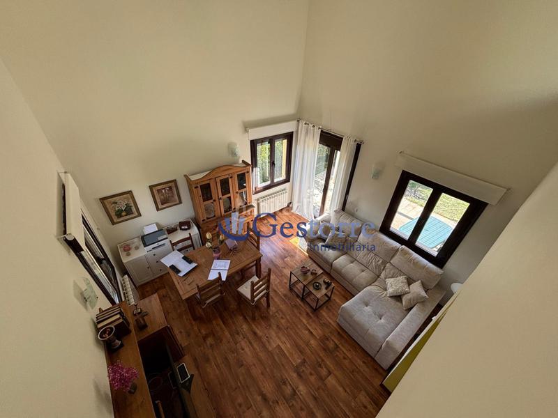 Foto f6ca8651-135a-402c-89c8-dddd698438d1. Casa con riscaldamento parcheggio in Llanera