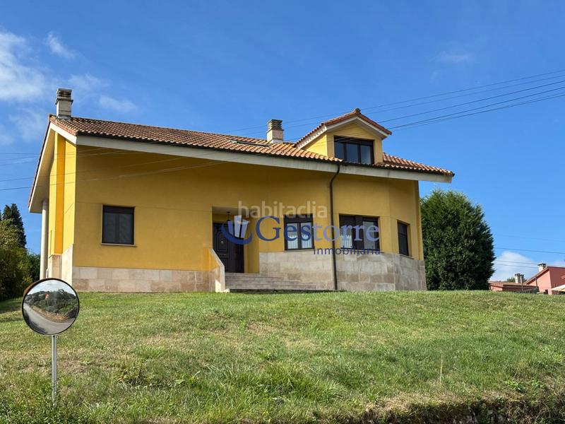 Foto f8af280d-fe59-44ef-b71b-5023abcf3f2d. Casa con riscaldamento parcheggio in Llanera