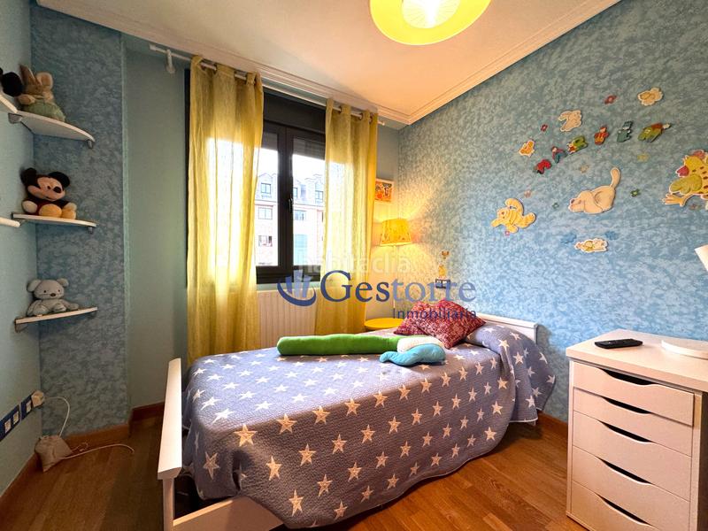 Foto 527cf830-e03e-4435-b44e-742ea62e17f0. Pis amb calefacció aparcament a La Florida Oviedo