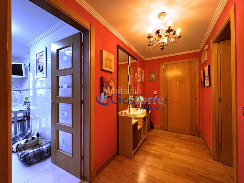 Foto 53a757e2-a8f2-4ff0-aa06-d955eac8621d. Pis amb calefacció aparcament a La Florida Oviedo