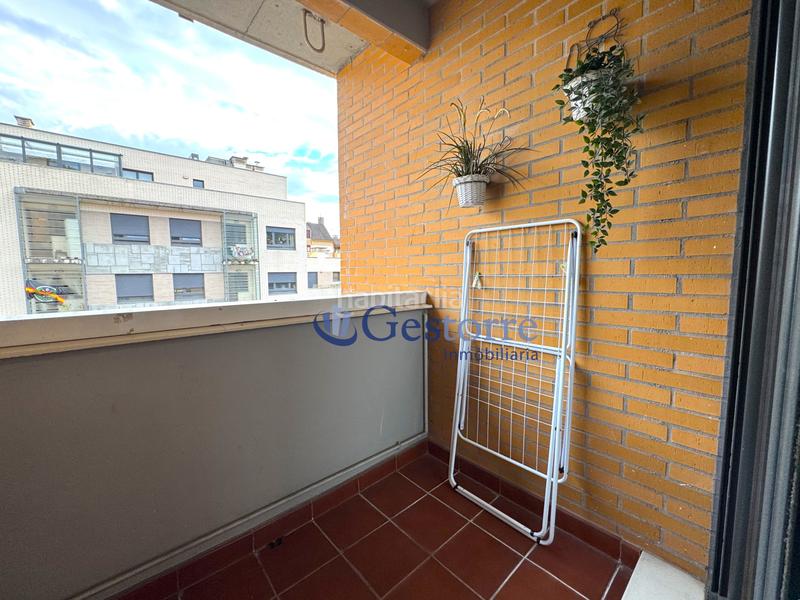 Foto 5d119e8a-9b51-4bbf-8e7e-3d1d04316483. Pis amb calefacció aparcament a La Florida Oviedo