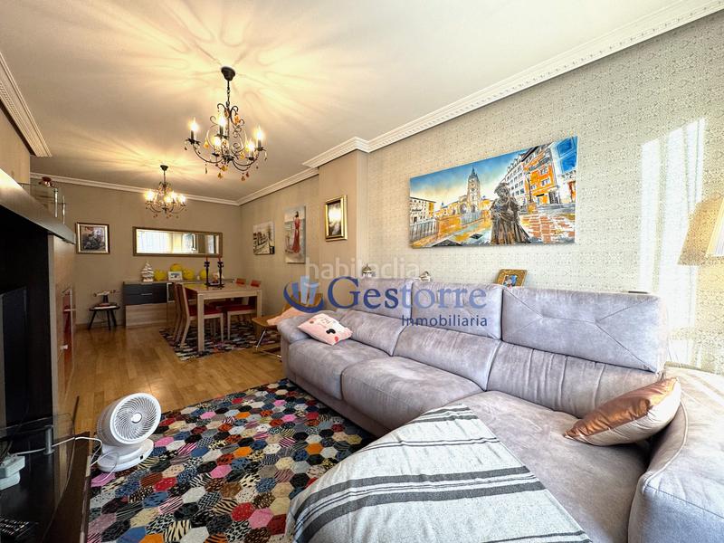 Foto c07bfcd0-c06a-4358-b236-1f88696cd6a0. Pis amb calefacció aparcament a La Florida Oviedo