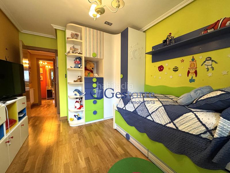 Foto cdb85aa3-789d-4549-91a7-712f4e897fdc. Pis amb calefacció aparcament a La Florida Oviedo