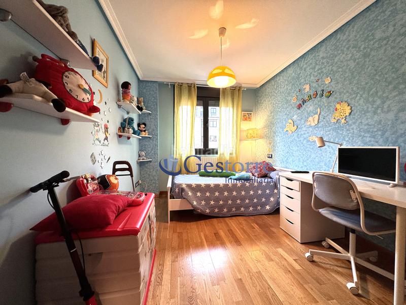 Foto d3283a24-9b69-4462-a60c-637325535bc8. Pis amb calefacció aparcament a La Florida Oviedo